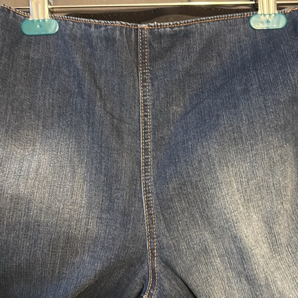 1822 Denim capris‎ stretch pull on denim jeans size 6/28 - Picture 5 of 7